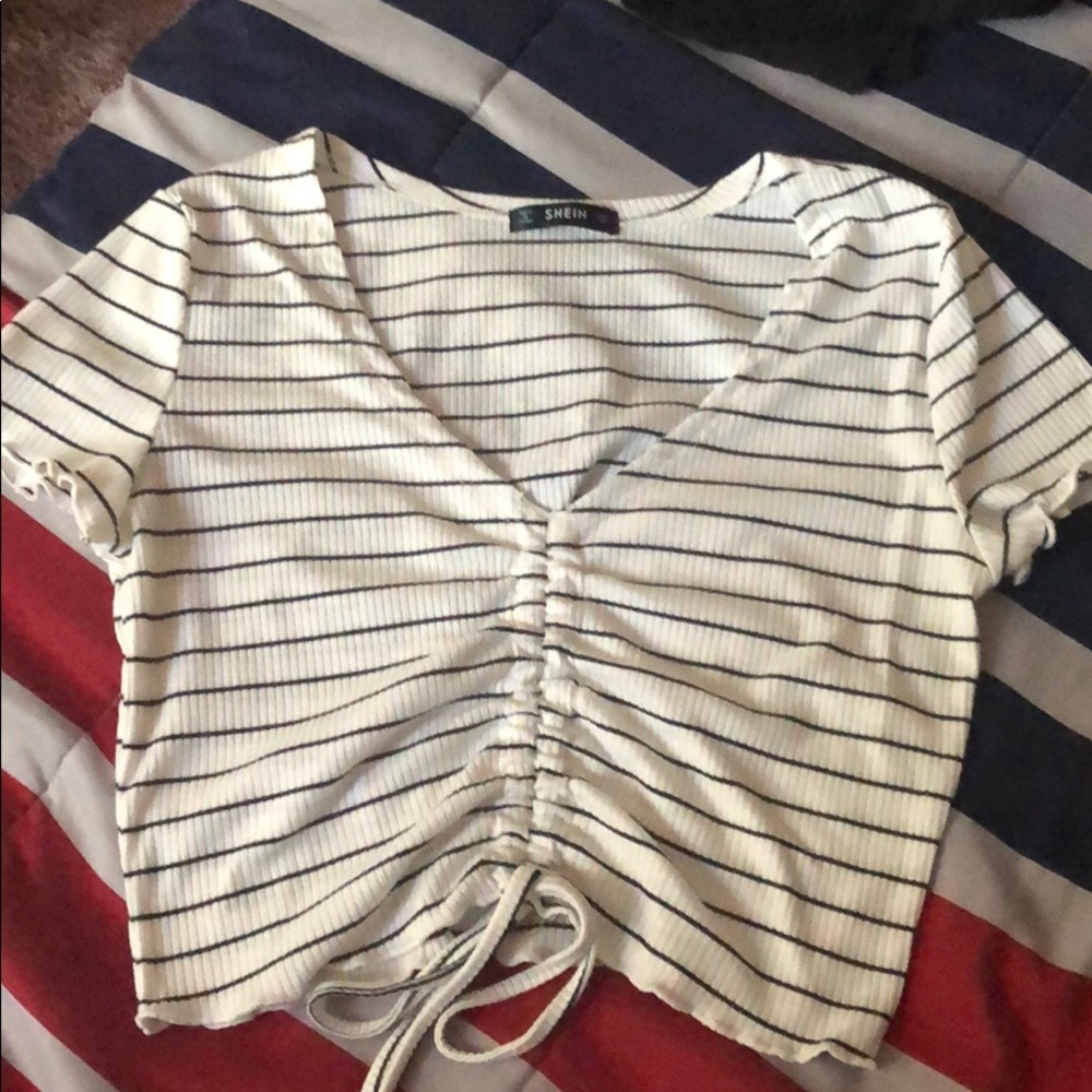 Cute white and black stripped crop top, worn twice